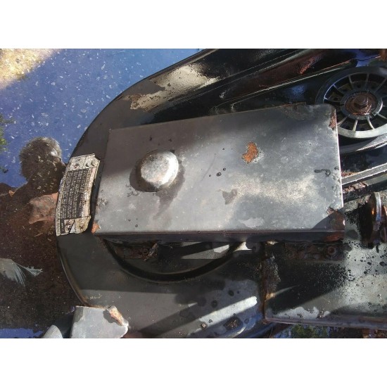 MTD  Lawn Tractor 46