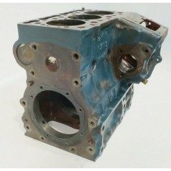 OEM Kubota Diesel LAWN TRACTOR ENGINE ENGINE CYLINDER BLOCK fits D722