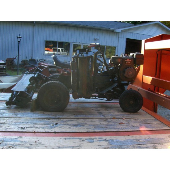VINTAGE NATIONAL REEL MOWER, LAWN AND GARDEN TRACTOR