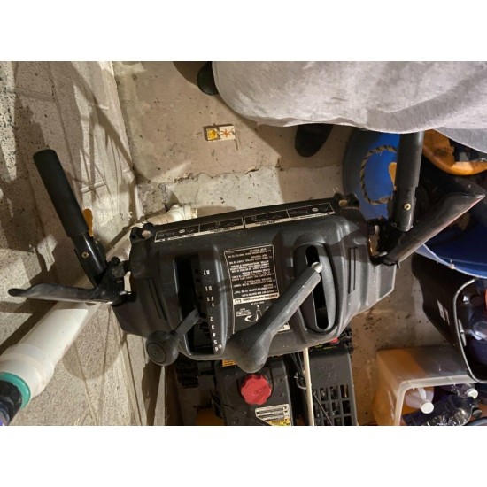 Cub Cadet 524 Swe 2 级雪投掷器