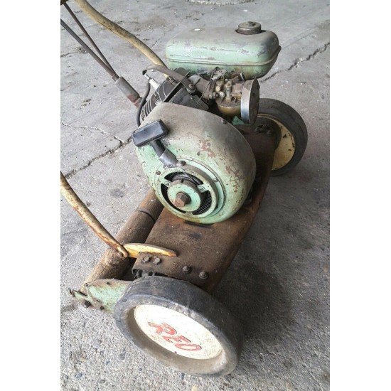REO Royale Deluxe Model 211 Reel Lawn Mower Gas Engine Type E1 serial# 71585