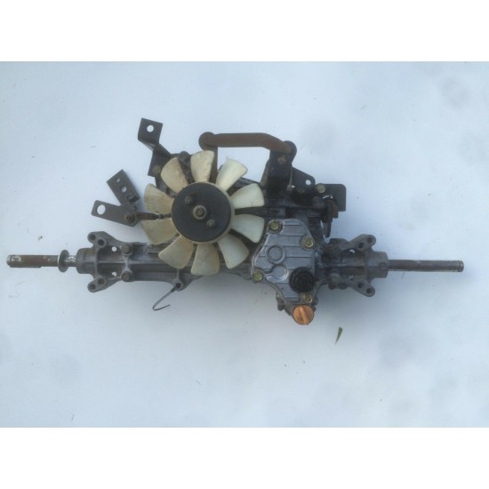 John Deere STX38 Riding Lawn Mower Transaxle Hydrostatic Tuff Torq stx46