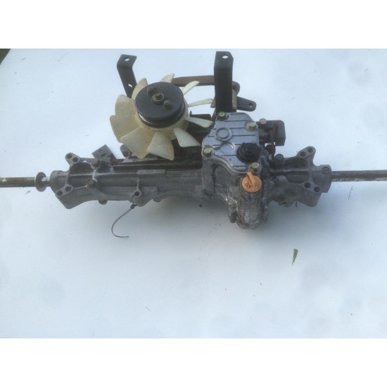 John Deere STX38 Riding Lawn Mower Transaxle Hydrostatic Tuff Torq stx46