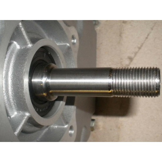 Briggs & Stratton 550 Series Model 083132-0036B1 NEW in Box