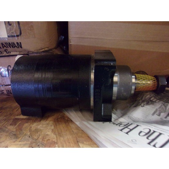 ROSS TORQ WHEEL MOTOR ME210508AACC ZERO TURN LAWN MOWER NOS