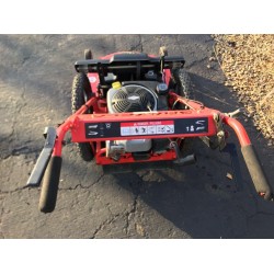 Gravely 割草机，自推进