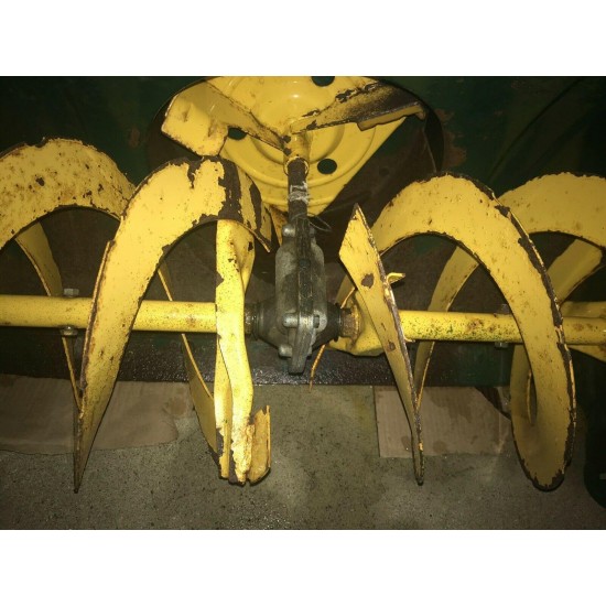 2 Stage snow blower 30” Yard-man