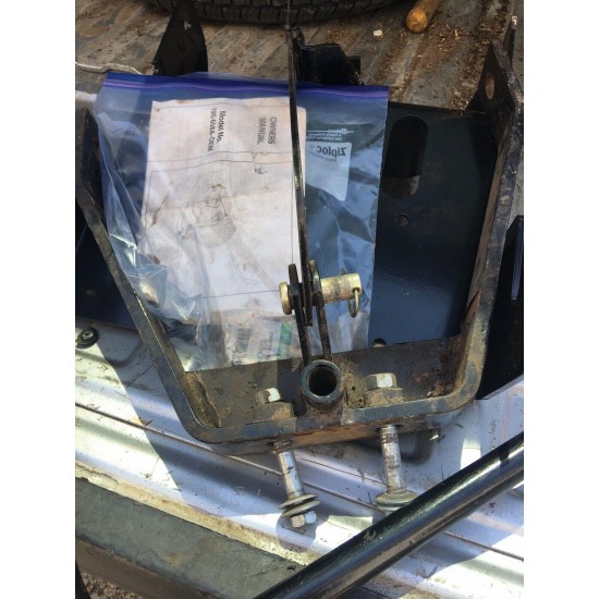 Sleeve Hitch For Back Of A Riding Mower Or  Lawn And Garden tractor 190-608A-oem