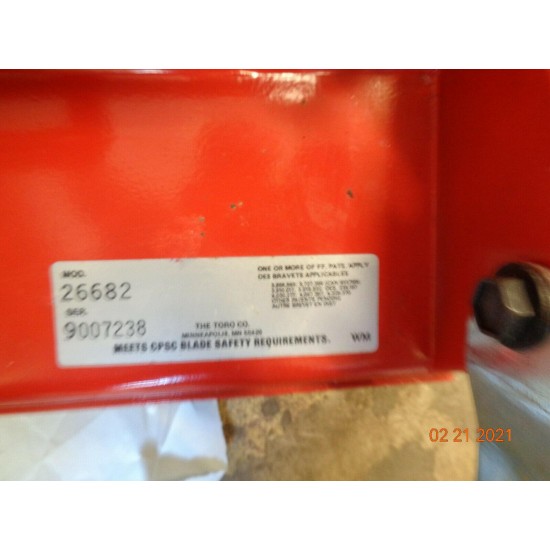 罕见全新 Toro 26682 割草机与铃木 2 循环发动机 31 岁