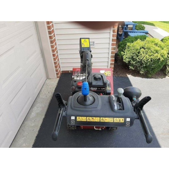 Briggs and Stratton 1150 Max 吹雪机