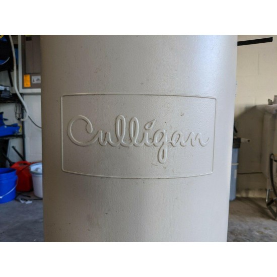 Culligan Medallist Plus Series Water Softener with a Carbon filter.  (Used)
