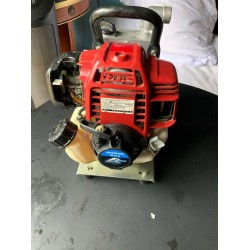 Honda Self-Priming Water Pump 1,920 GPH, 1in Ports 25cc GX25 4-stroke Engine