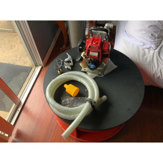 Honda Self-Priming Water Pump 1,920 GPH, 1in Ports 25cc GX25 4-stroke Engine