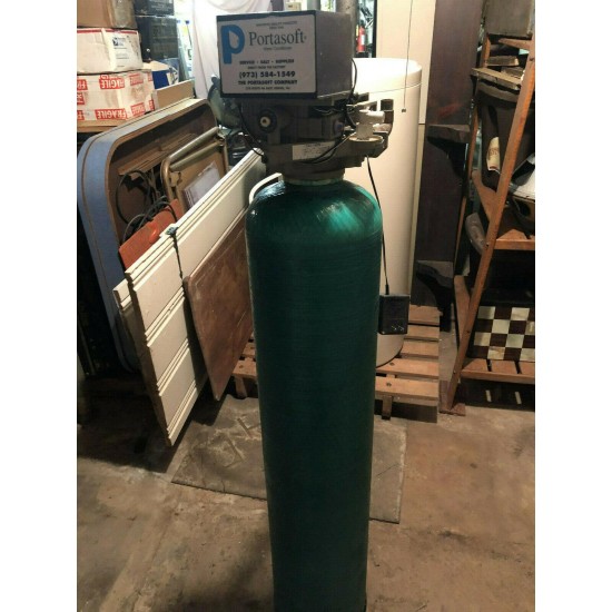 Portasoft Water Softener / Conditioner & Salt Bin - Model 400- GREAT Filtration!
