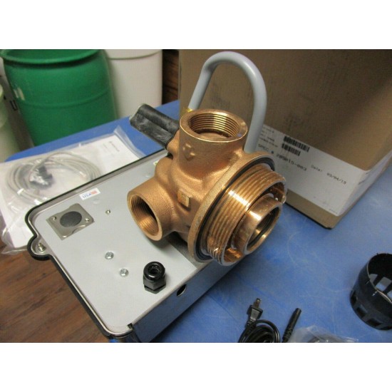 PENTAIR FLECK 2815 SOFTENER VALVE WITH NXT2 CONTROL (TIMER) - NEW IN BOX